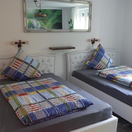 Ferienwohnung Jungle Adventure Guenzburg Luaran gambar